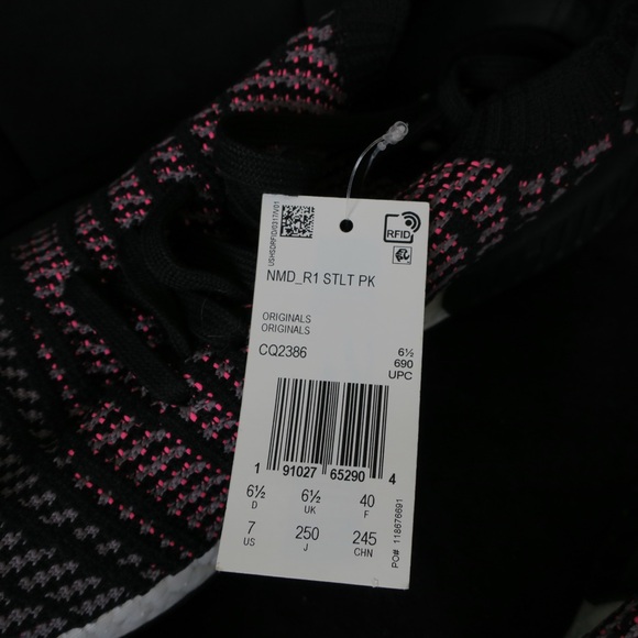 Adidas NMD R1 Women’s Size 7 - Black and Pink - Picture 5 of 7